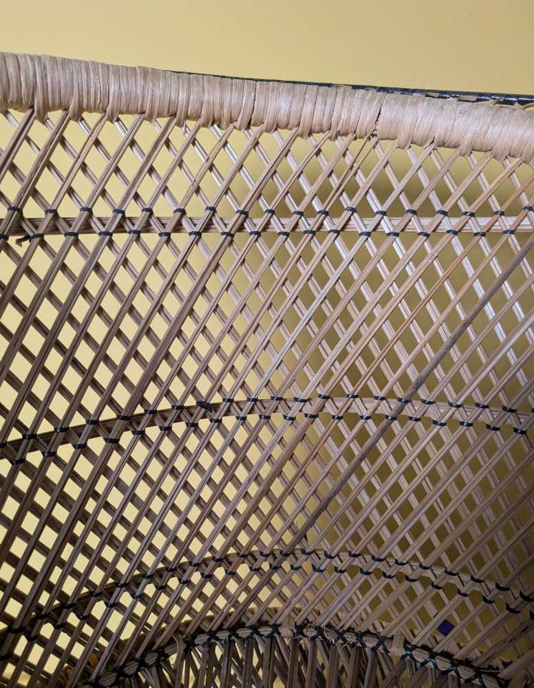 Midcentury rattan barrel chair - Image 7