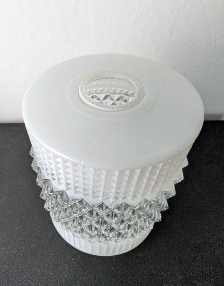 Midcentury glass pendant light shade - Image 6