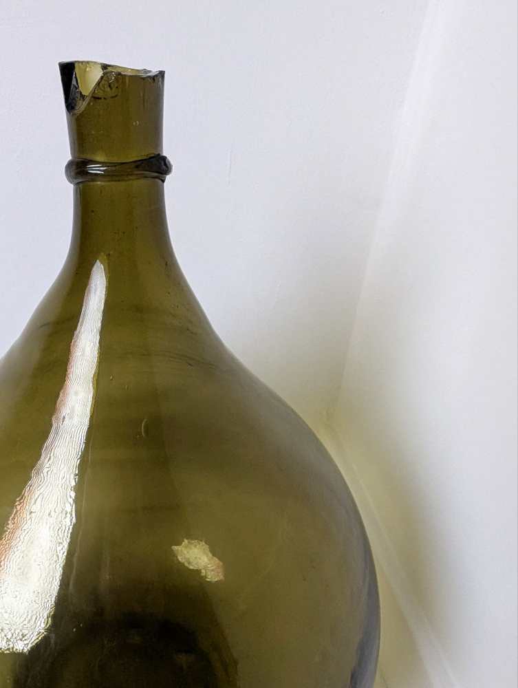 Giant green glass carboy demijohn - Image 9