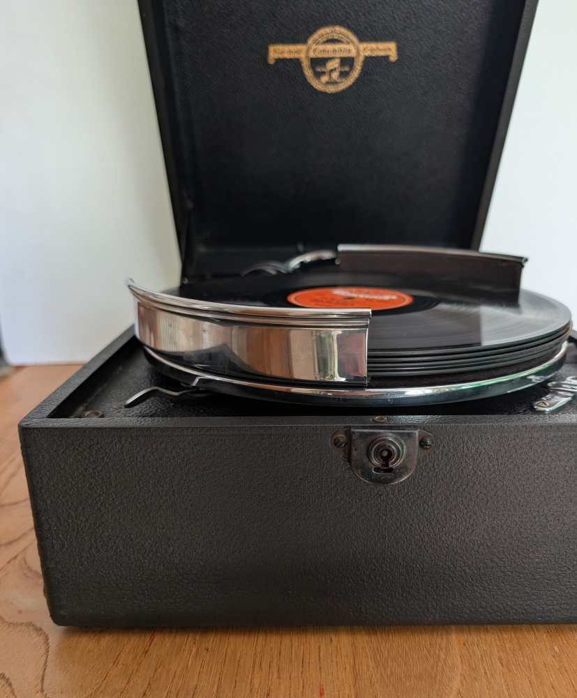 1930s wind up Columbia Grafonola Gramophone model 204D - Image 3