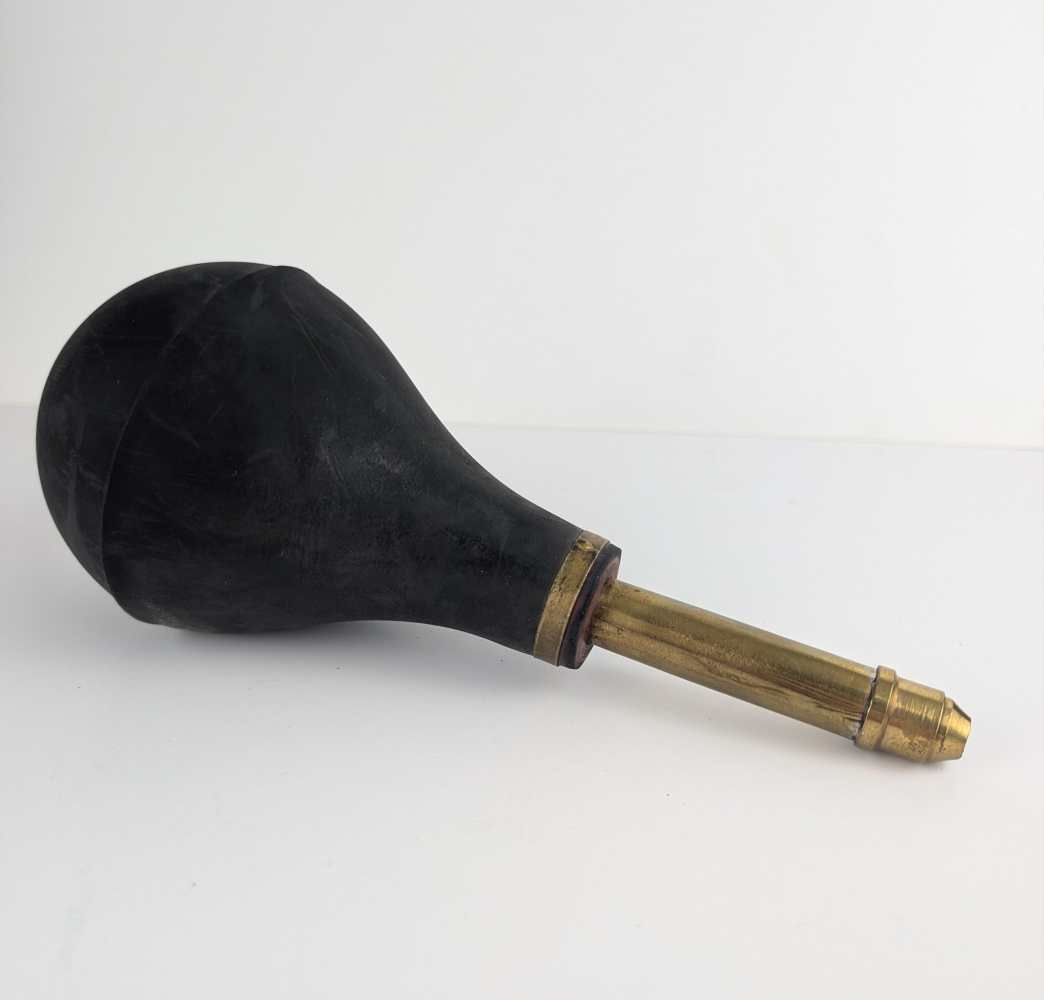 Wild little vintage clown horn - Image 2