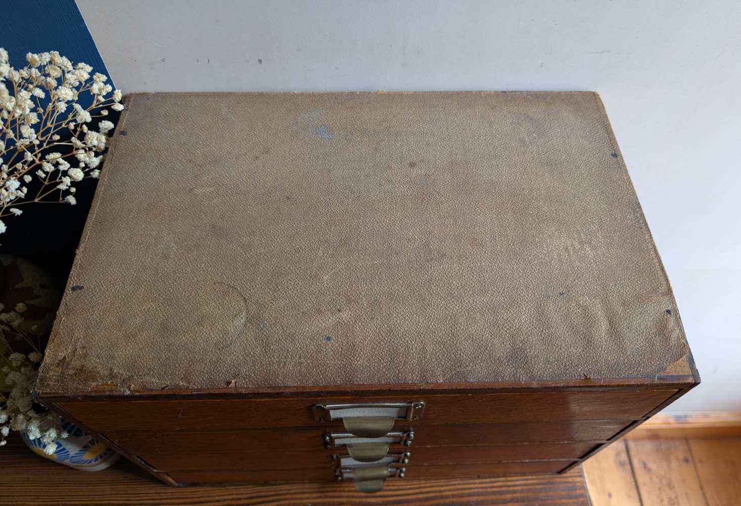 c.1930s Golden oak desktop drawers - Image 11