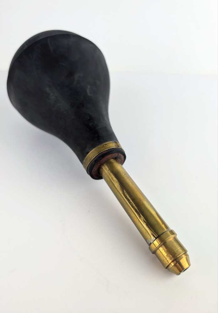 Wild little vintage clown horn