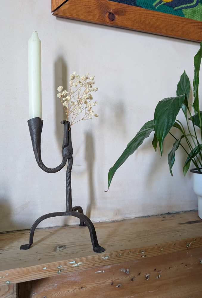 c.18th century Welsh rushlight candlestick holder - Image 12