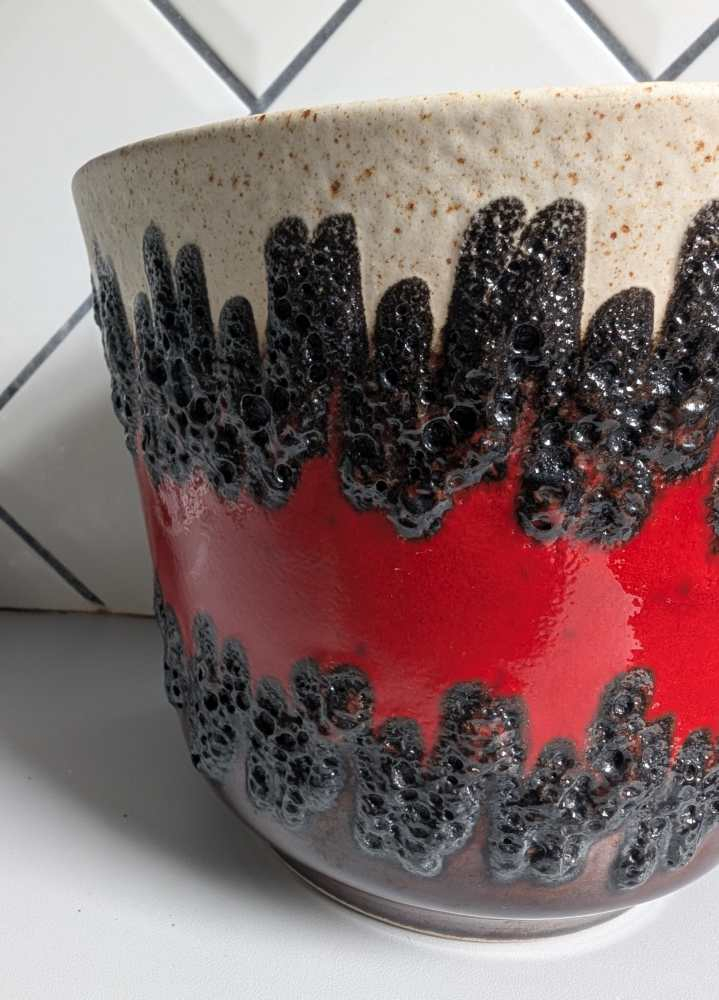 Large Bay Keramik fat lava red and cream plant pot - Image 12