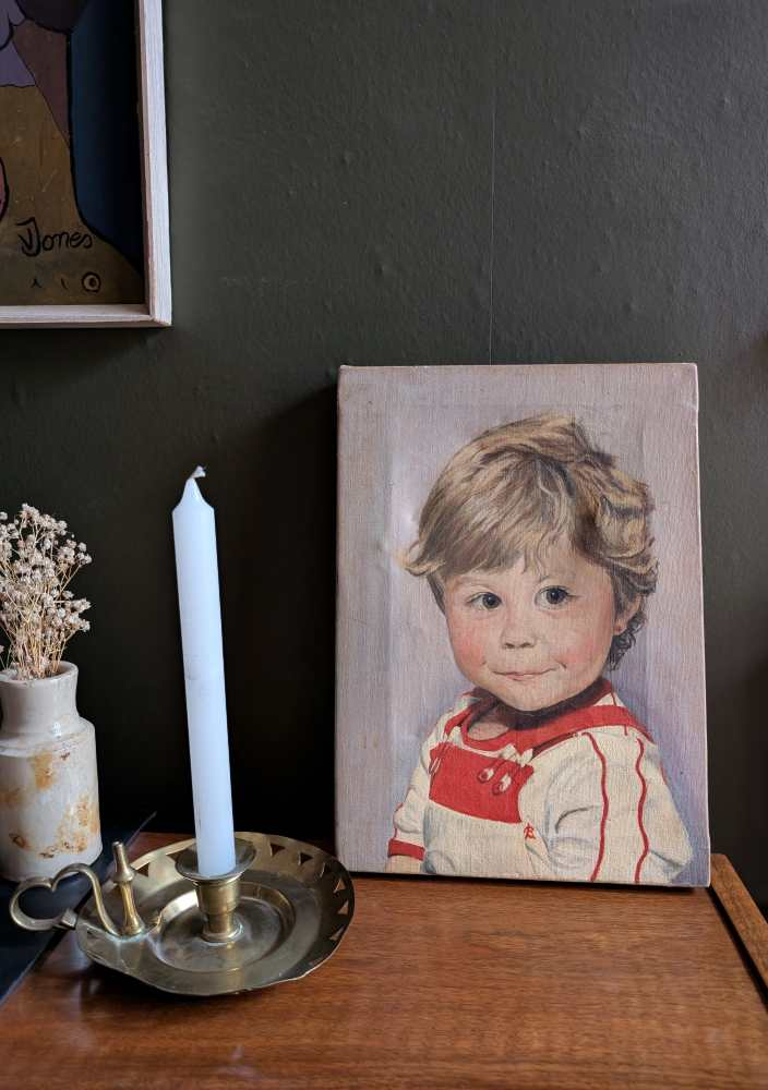 Original midcentury painting of young girl - Image 22