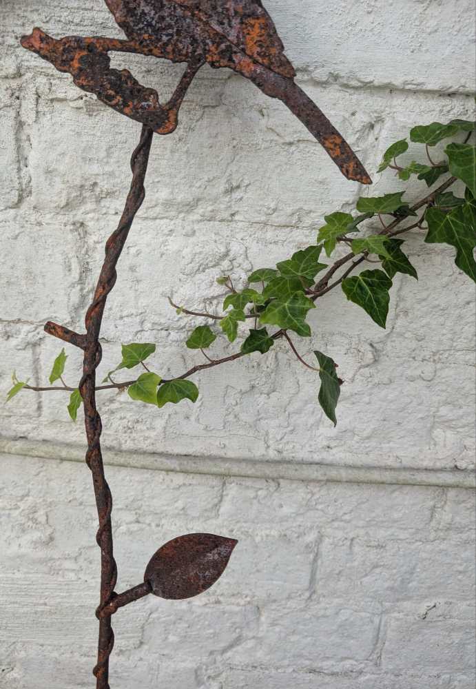 Pair of iron garden birds - Image 8