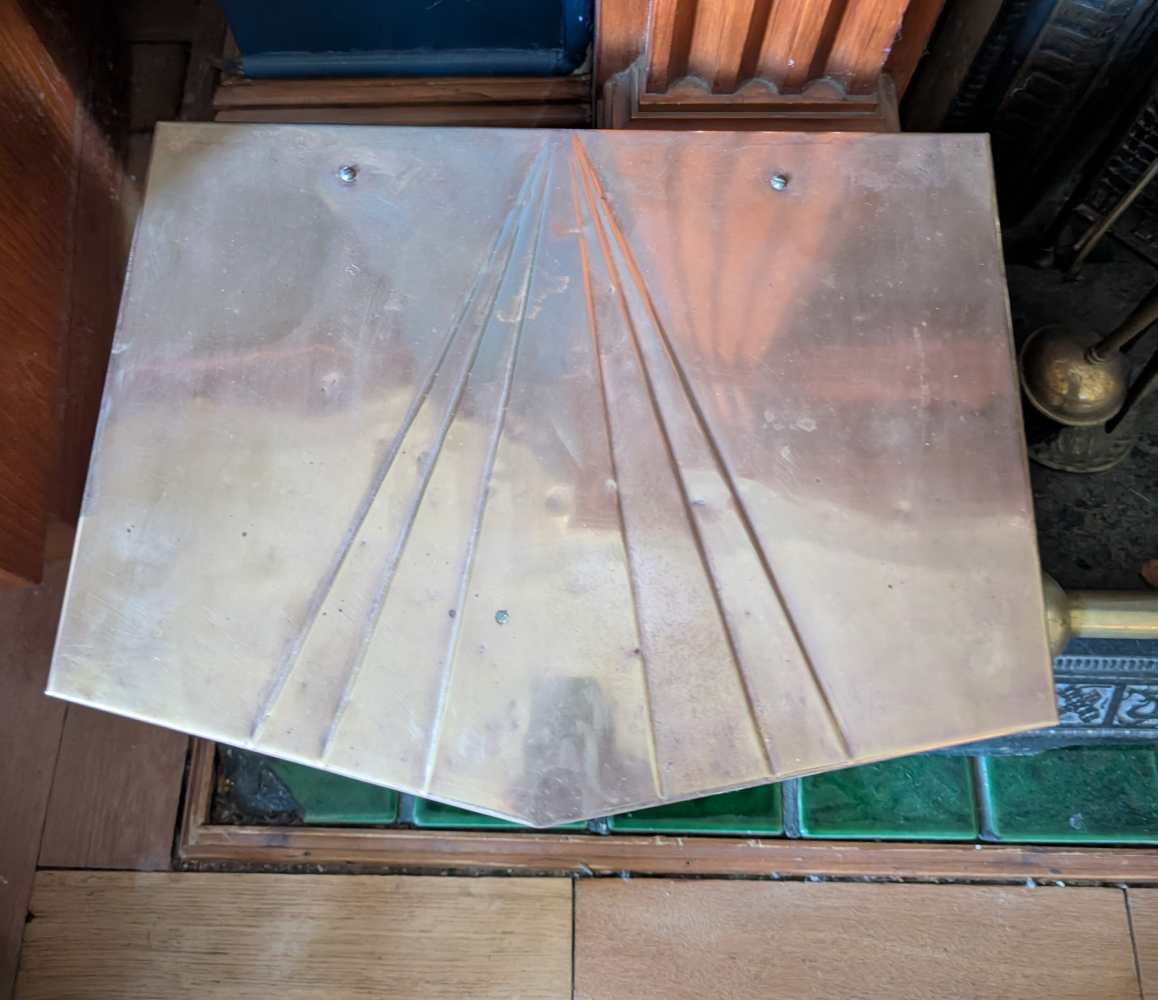 Art Deco copper fireside box - Image 4