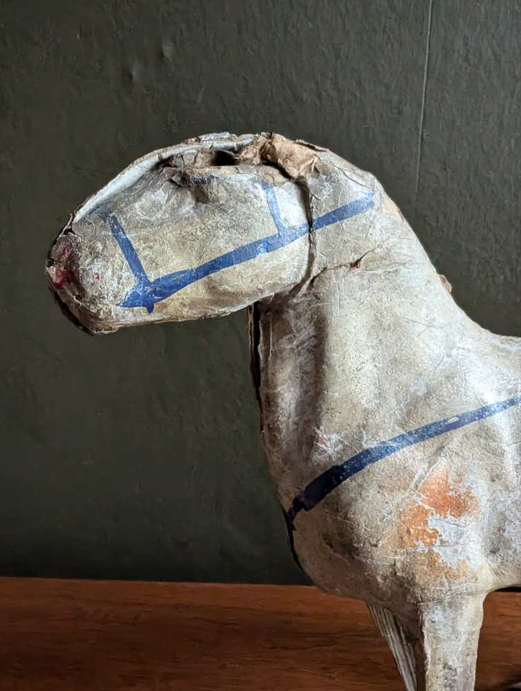 Antique play-worn toy horse - Image 11