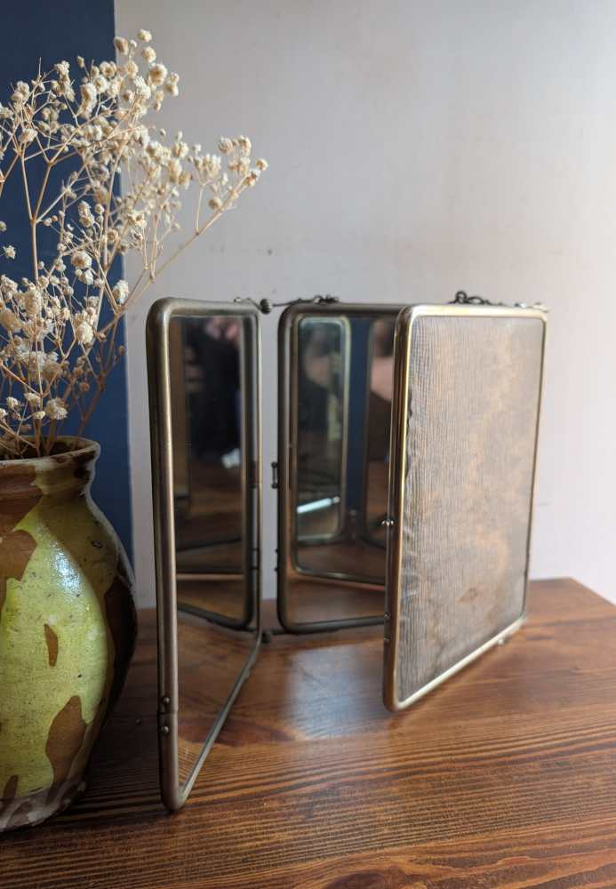 Victorian traveling barber's mirror - Image 13