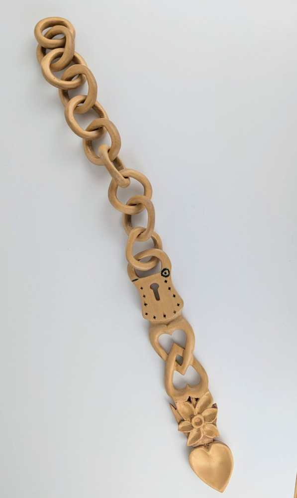 Hand carved Welsh Lovespoon with long chain - Image 3