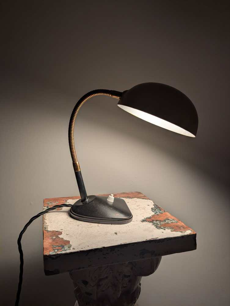 Midcentury yellow and black gooseneck lamp - Image 9