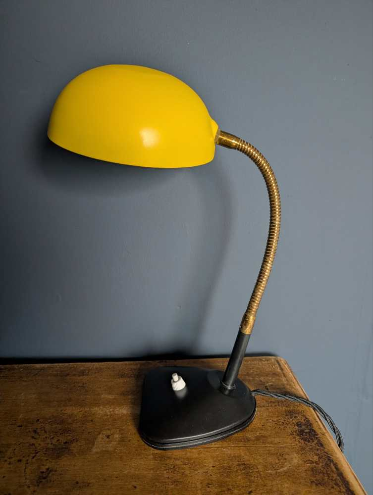 Midcentury yellow and black gooseneck lamp - Image 18