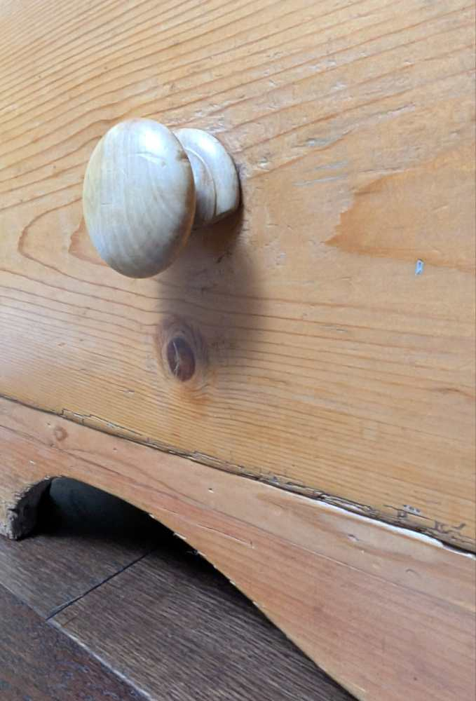 Victorian Pine large chest of two over three drawers - Image 11