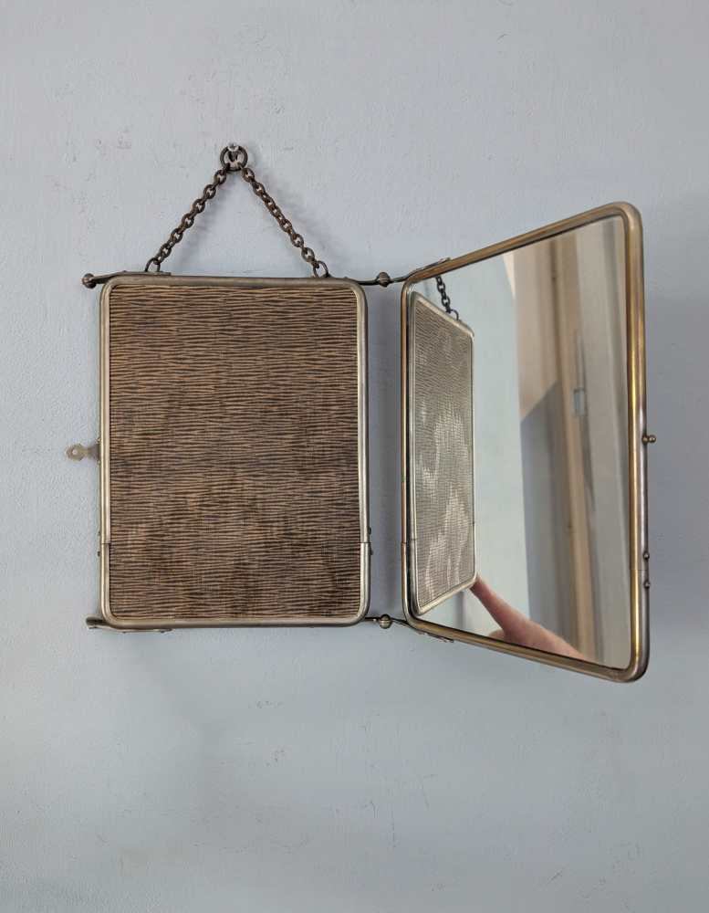 Victorian traveling barber's mirror - Image 9