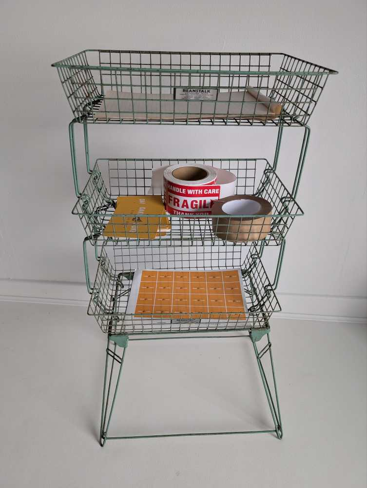 Three tier midcentury 'Beanstalk' vintage wire storage rack - Image 8
