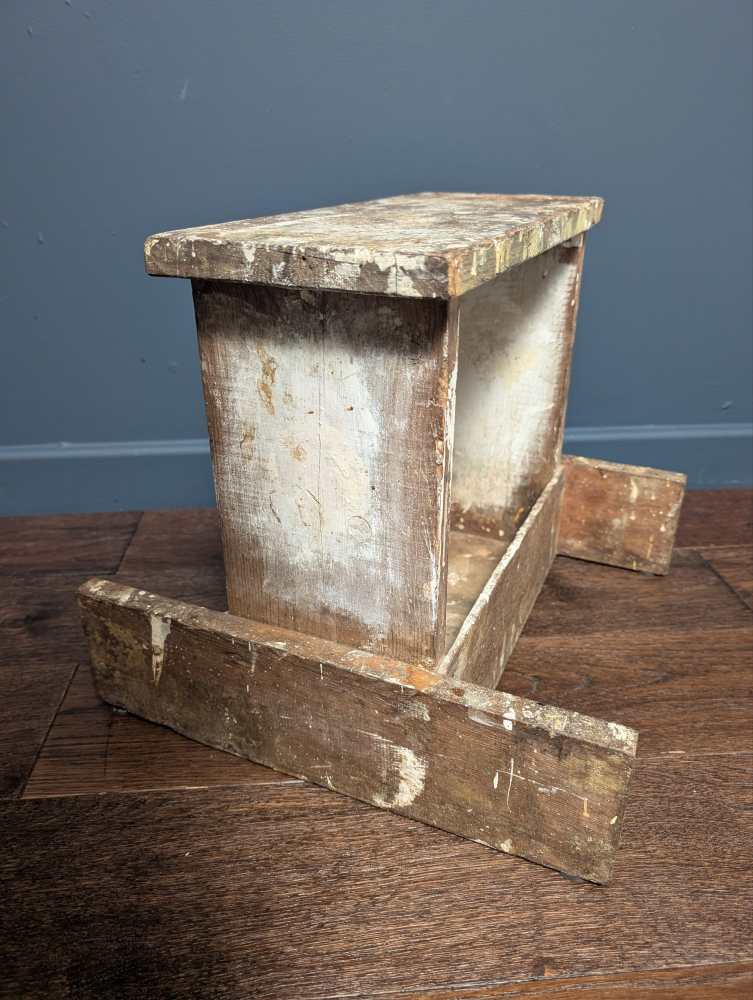 Vintage farrier's stool from Tapeley Park estate farm - Image 3