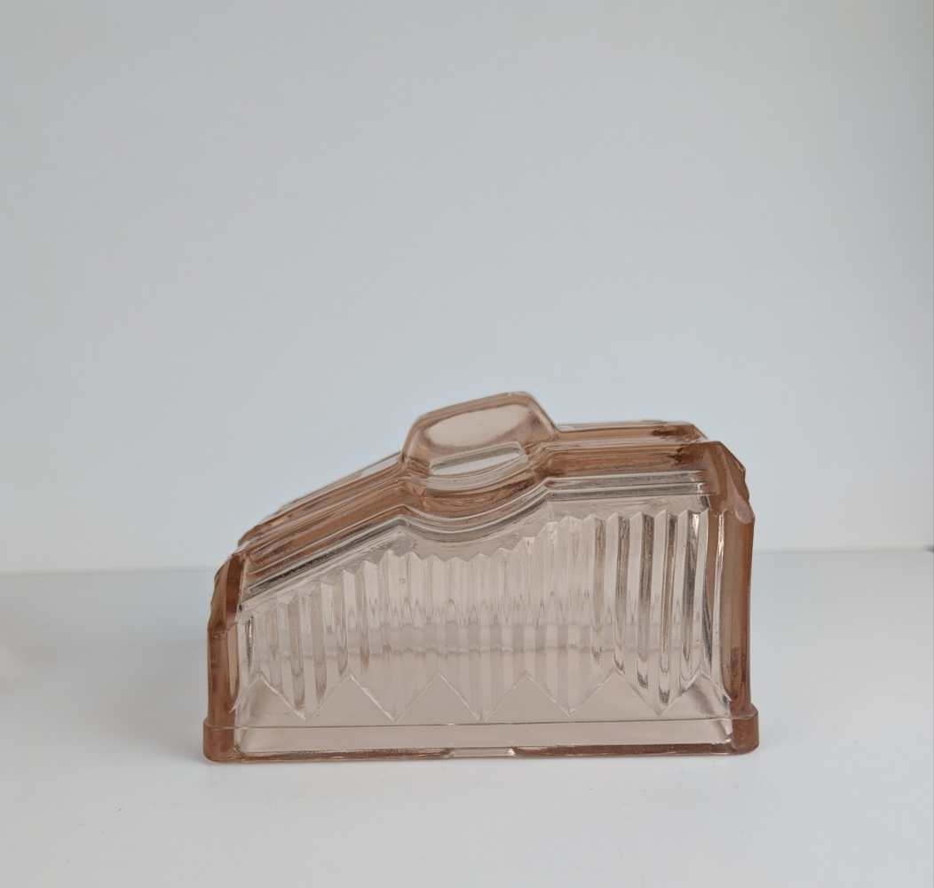 1950s pink glass butter dish - Image 9