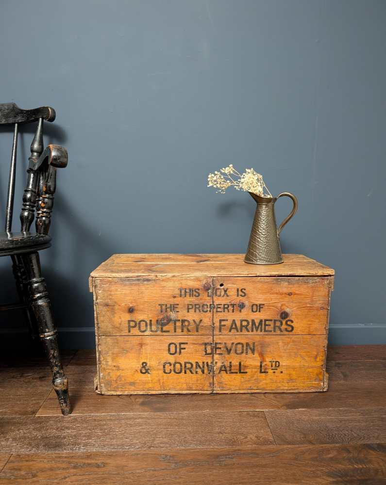c.1950s Devon and Cornwall egg transportation box - Image 2