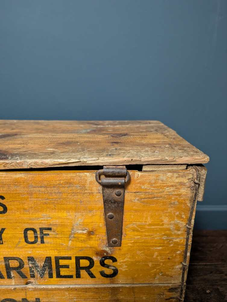 c.1950s Devon and Cornwall egg transportation box - Image 18