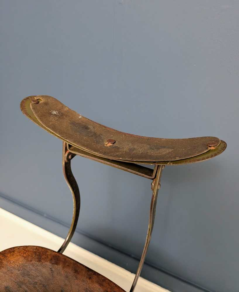 Industrial chair with rotating back rest - Image 9