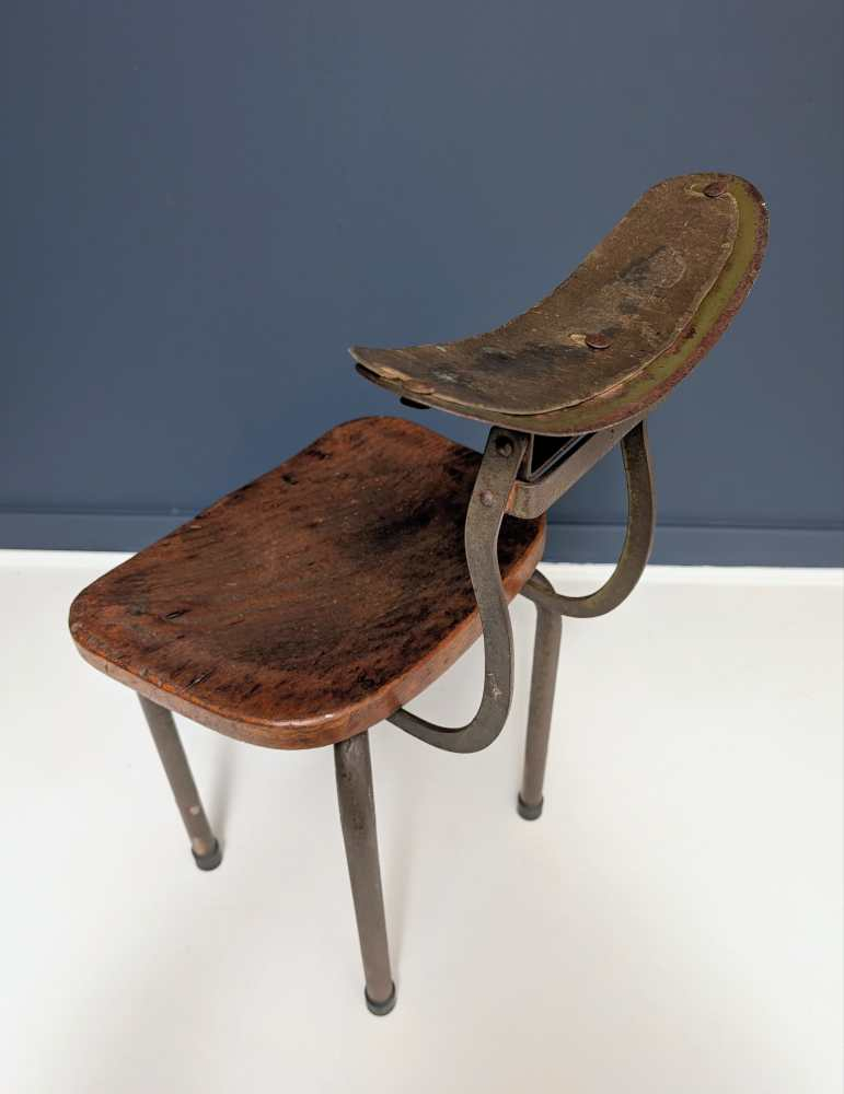 Industrial chair with rotating back rest - Image 8