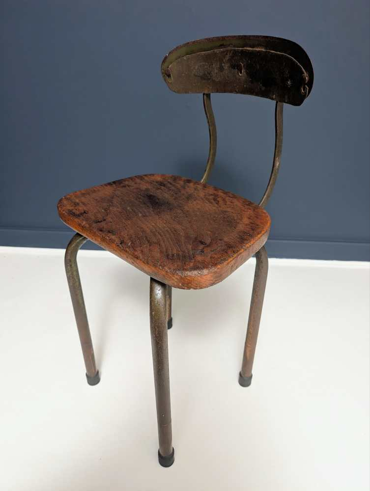 Industrial chair with rotating back rest - Image 11