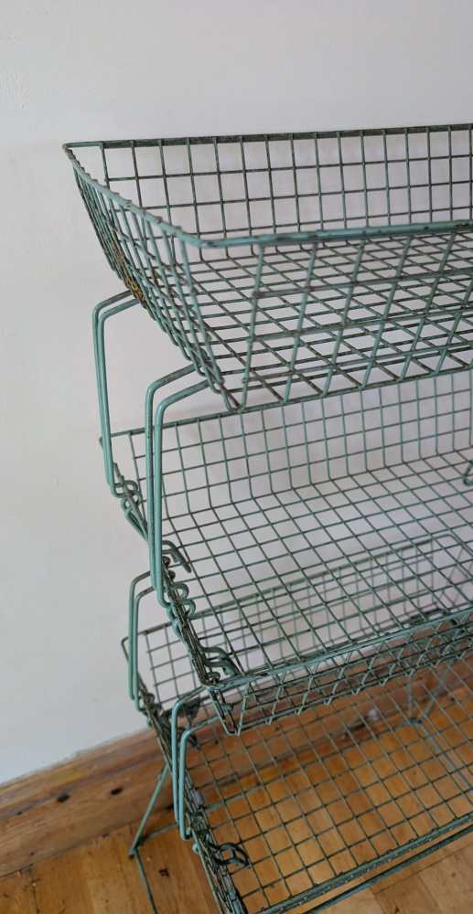 Three tier midcentury 'Beanstalk' vintage wire storage rack - Image 6