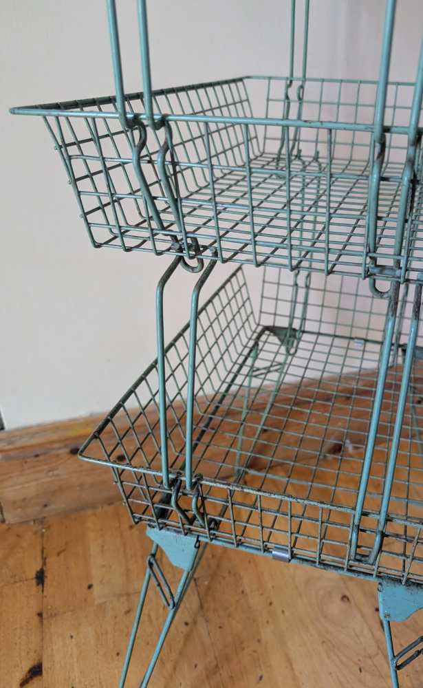 Three tier midcentury 'Beanstalk' vintage wire storage rack - Image 5