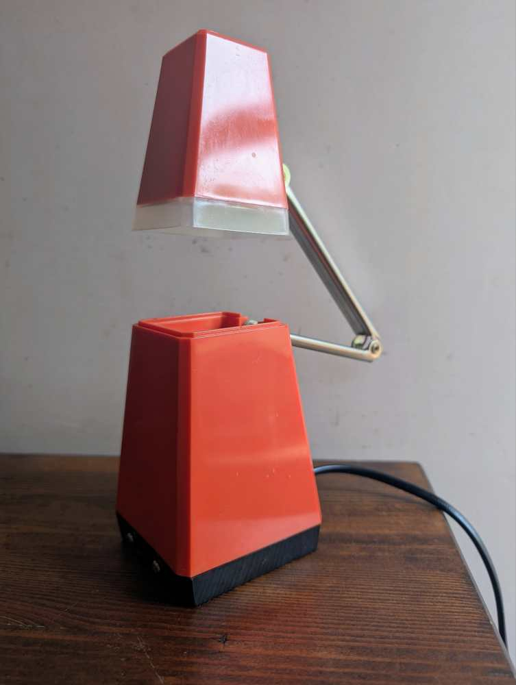 1970s folding pyramid angle lamp and night-light - Image 5
