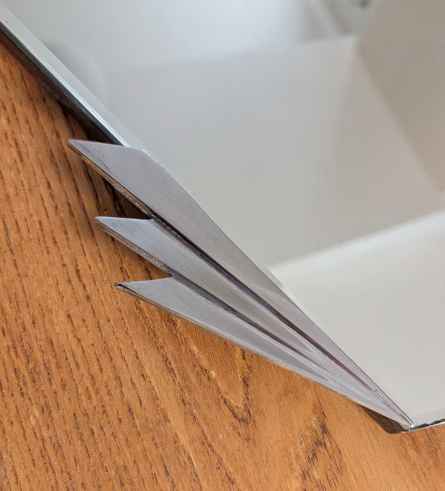 Art Deco frameless mirror with stylish details - Image 3