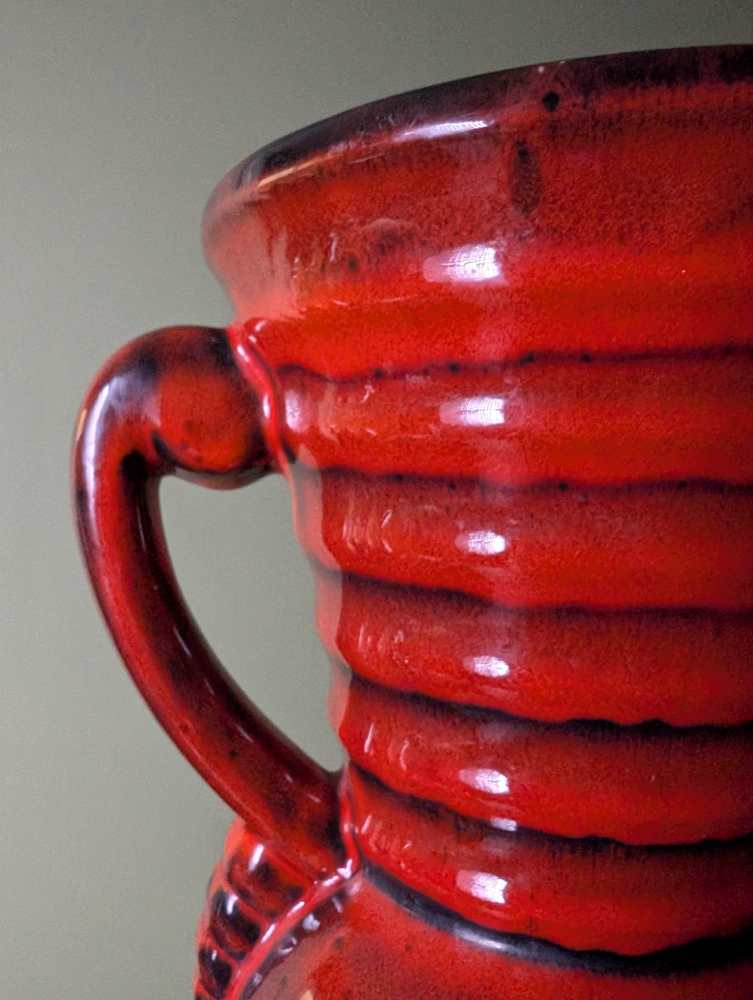 1970s Poët-Laval ceramic floral vase - Image 11