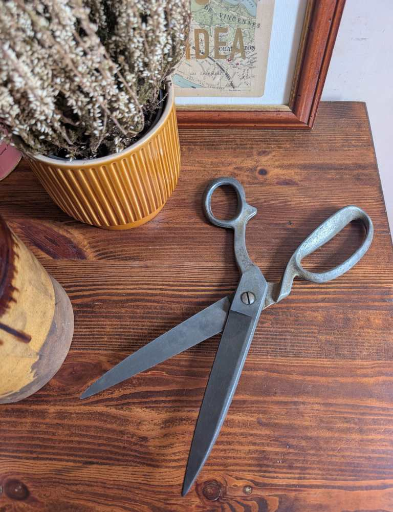 Huge tailor's shears, Sheffield-made scissors - Image 18