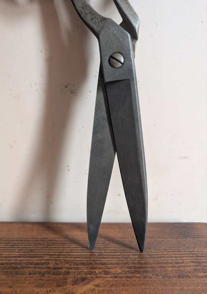 Huge tailor's shears, Sheffield-made scissors - Image 12