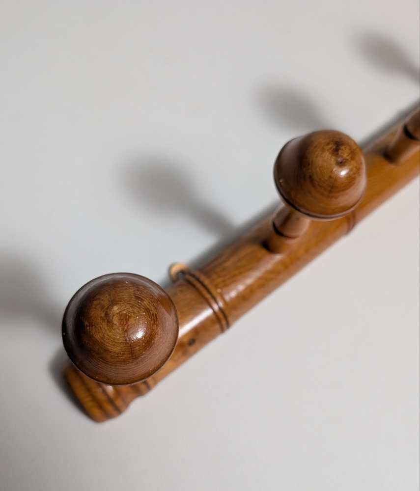 French bamboo style early 1900s pine wood coat rack - Image 8