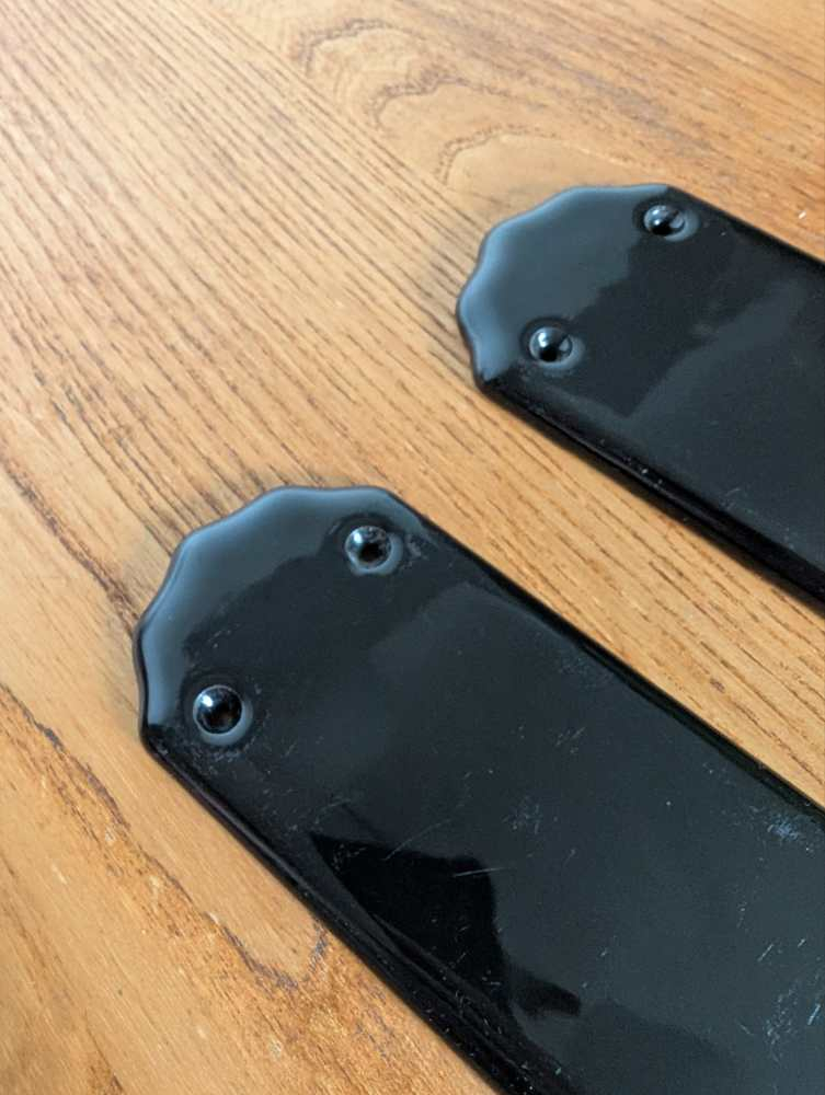Midcentury original pair of black ceramic internal door push plates - Image 4