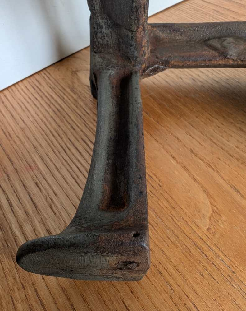Antique cast iron cobbler's last - great door stop - Image 9