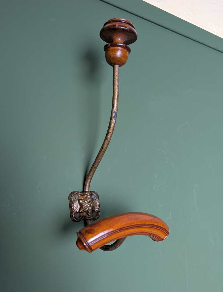 French c.1900 coat and hat hooks - Image 13