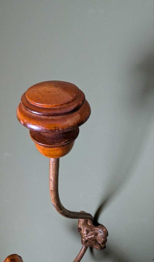 French c.1900 coat and hat hooks - Image 3