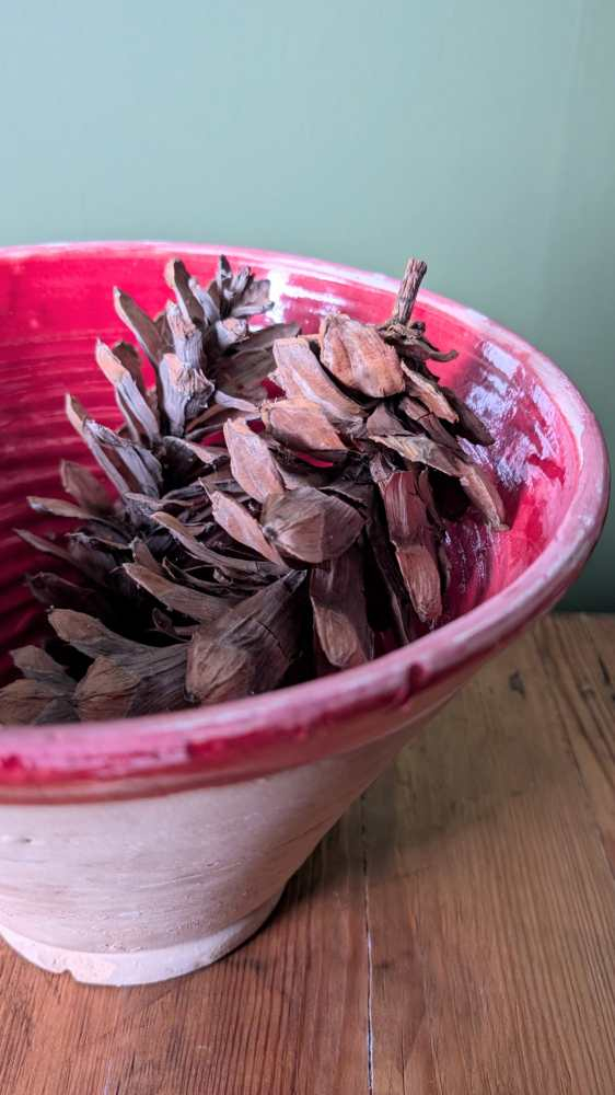 Tall stoneware dairy bowl with red interior - Image 3