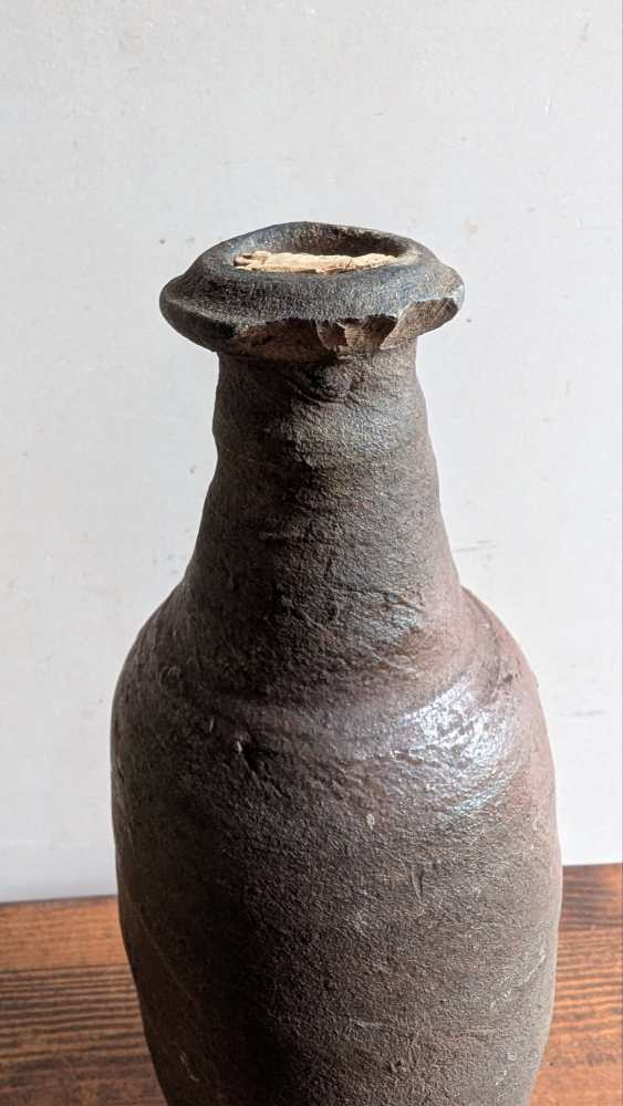Pair of c.18th century French stoneware Calvados bottles - Image 7