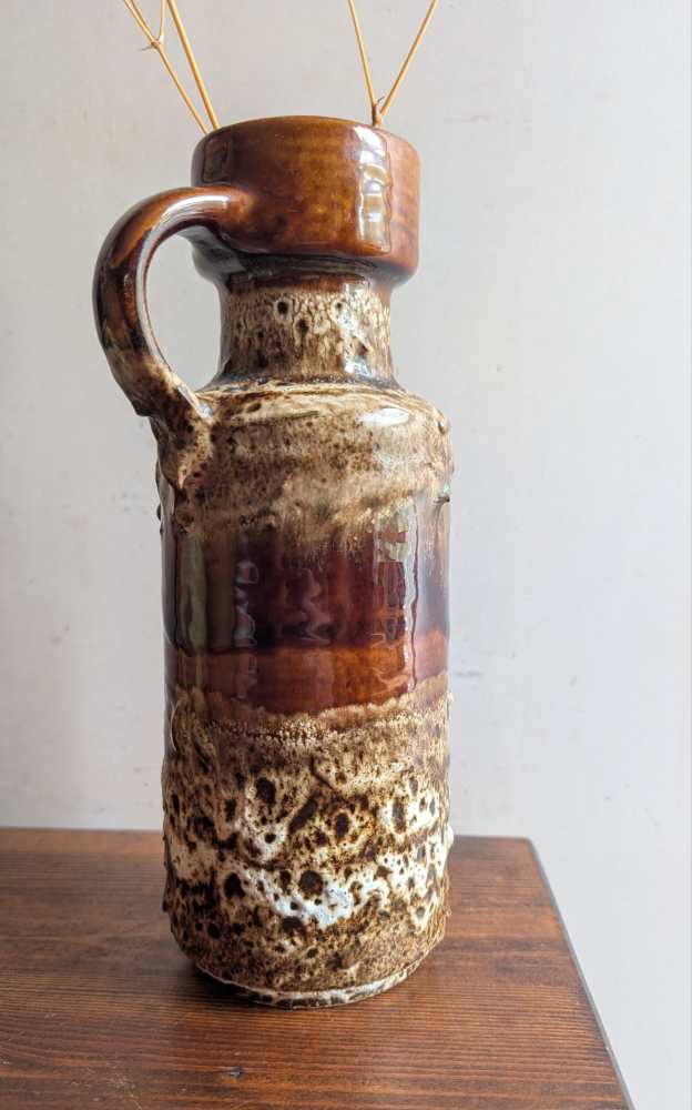 Smaller Midcentury West German jug vase - Image 7