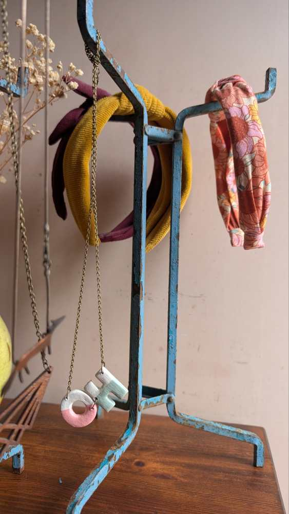 Pair of vintage blue painted steel scientific lab stands - for plants or jewellery - Image 13