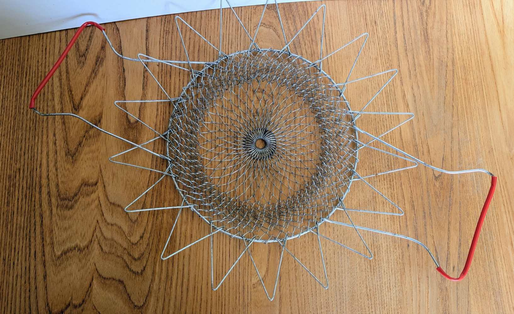 Midcentury collapsing egg basket - fruit bowl - Image 5