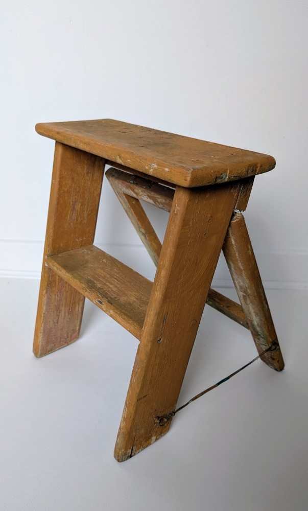 2 step painted wooden folding steps - Image 8