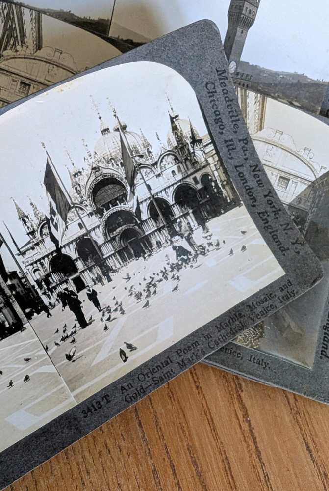 Antique Edwardian Stereoscope 3D image viewer with 10 slides - Image 10