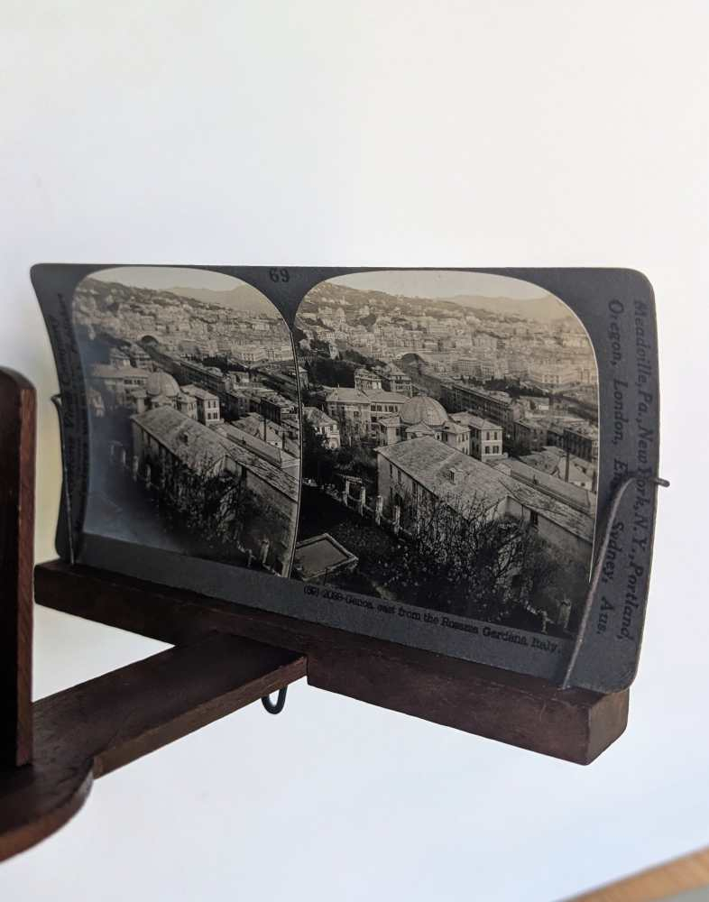Antique Edwardian Stereoscope 3D image viewer with 10 slides - Image 5