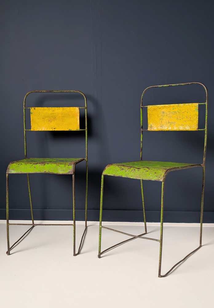 Pair of midcentury industrial painted metal chairs - Image 10