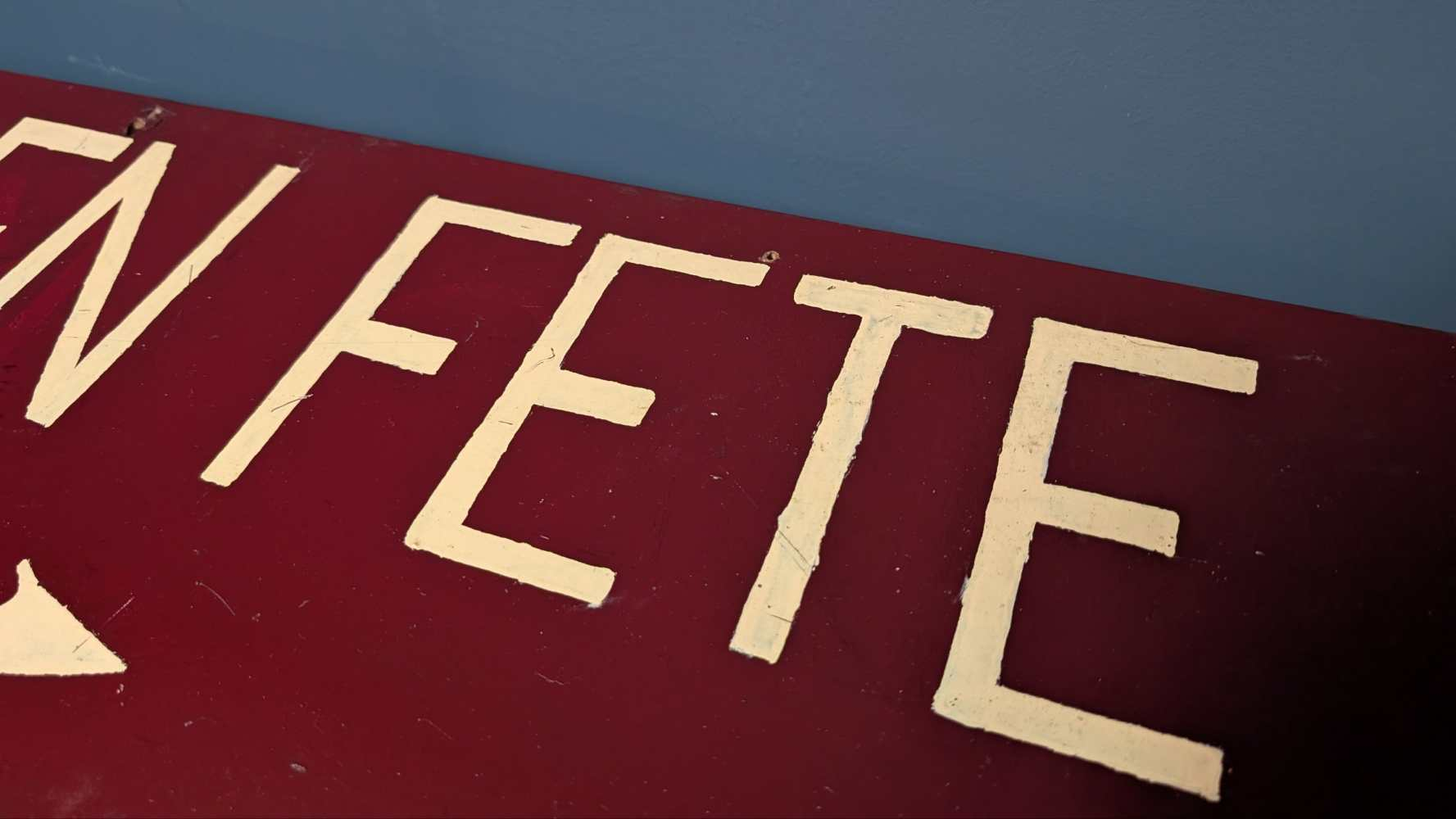 Vintage handpainted Garden Fete sign - Image 16