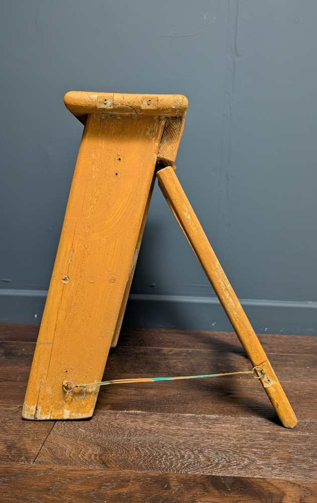 2 step painted wooden folding steps - Image 9